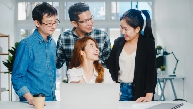 由I至M型人才　AI世代多元招聘