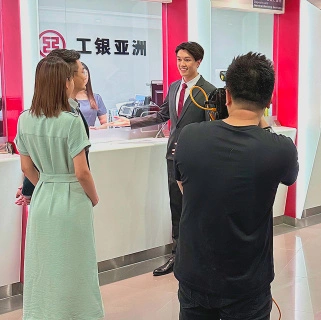 photo shooting a man standing